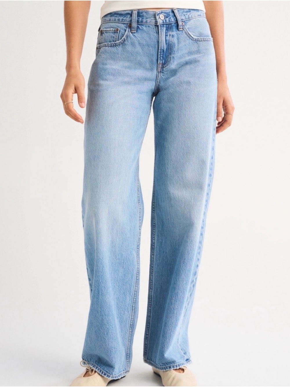 Low rise ultra loose Jeans